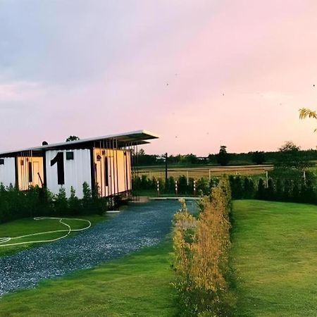 Boxotel Ban Nong Chik  Kültér fotó